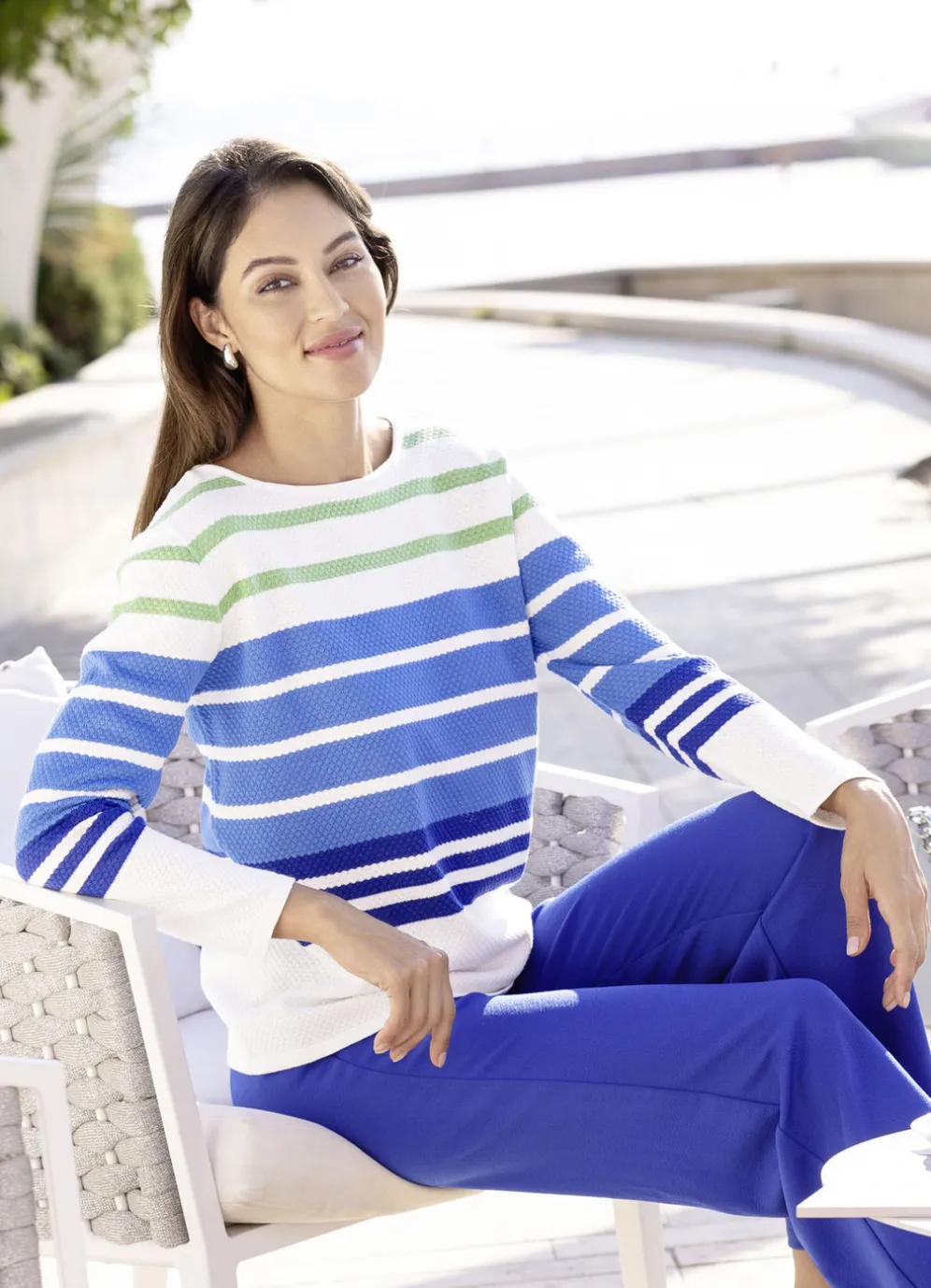 Pullover mit zartem Strukturmuster