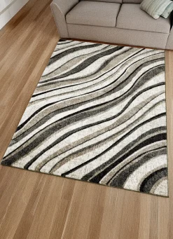 Raffinierte Brücke und Teppiche