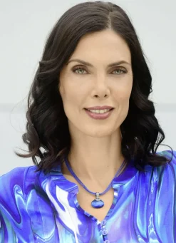 3-reihige Halskette mit Anhänger