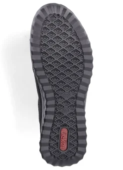 Rieker Slipper mit Klimamembrane ausgestattet