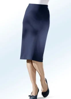 Rock in gerader Schnittführung