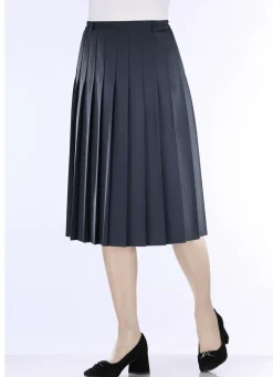 Rock mit figurgünstigen Rundumfalten