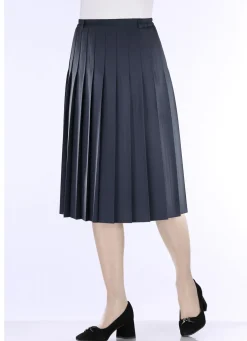 Rock mit figurgünstigen Rundumfalten