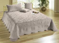 Satin Kissenbezüge und Tagesdecken mit Stickerei