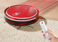 Saugroboter mit Fernbedienung