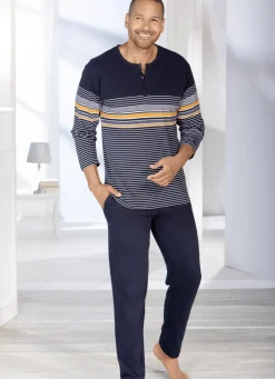 Schlafanzug mit Knopfleiste und offenen Abschlüssen