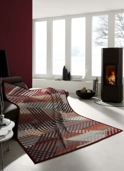 Schlafdecke mit Veloursbandeinfassung