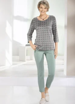 Shirt mit Allover-Druck in 2 Farben