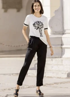 Shirt mit Flatlocknaht am Halsausschnitt