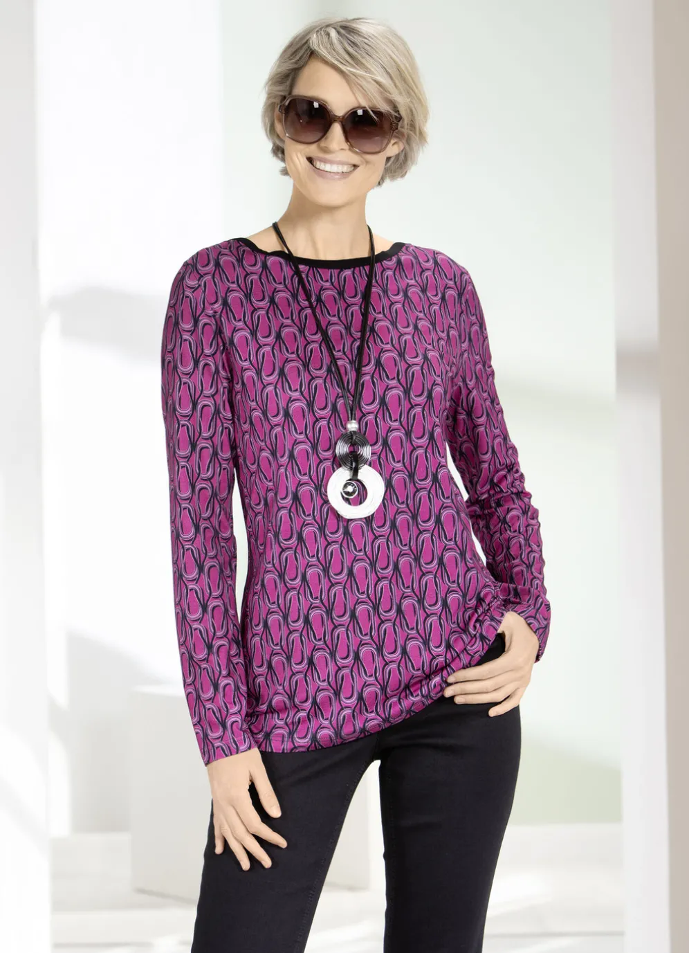 Shirt mit U-Boot-Ausschnitt