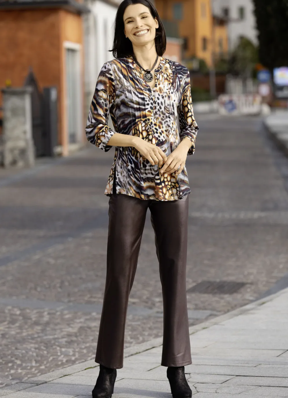 Shirt-Tunika mit V-Ausschnitt