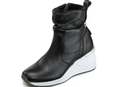 Stiefelette aus weichem Nappaleder