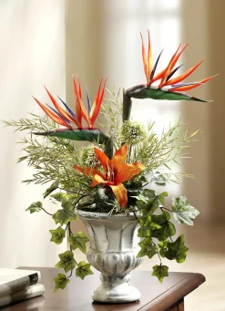 Strelizien-Gesteck im Topf