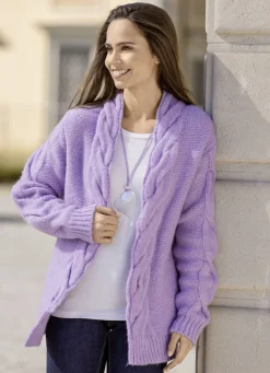 Strickjacke in Grobstrick