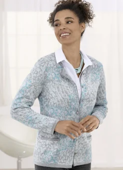Strickjacke mit dekorativen Knöpfen
