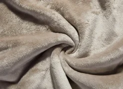 Superkuschelige Wohndecke in Teddyfleece-Qualität