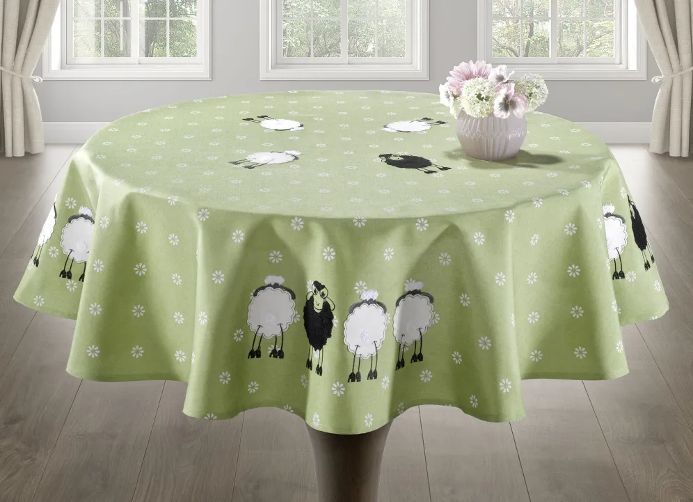 Tisch- und Raumdekoration mit Plüsch-Applikationen