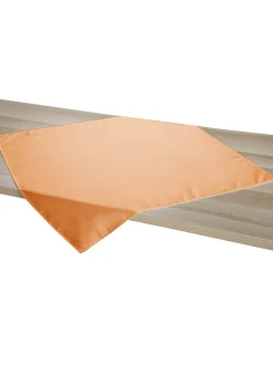 Tisch- und Raumdekoration mit Fleckenschutz-Ausrüstung