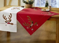 Tisch- und Raumdekoration mit Elch-Motiven