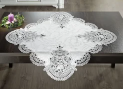 Tisch- und Raumdekoration aus echter Plauener Spitze