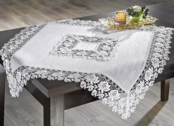 Tisch- und Raumdekoration mit Spitzenborte