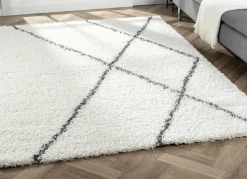 Traumhaft flauschige Shaggy-Brücken, -Galerien und -Teppiche