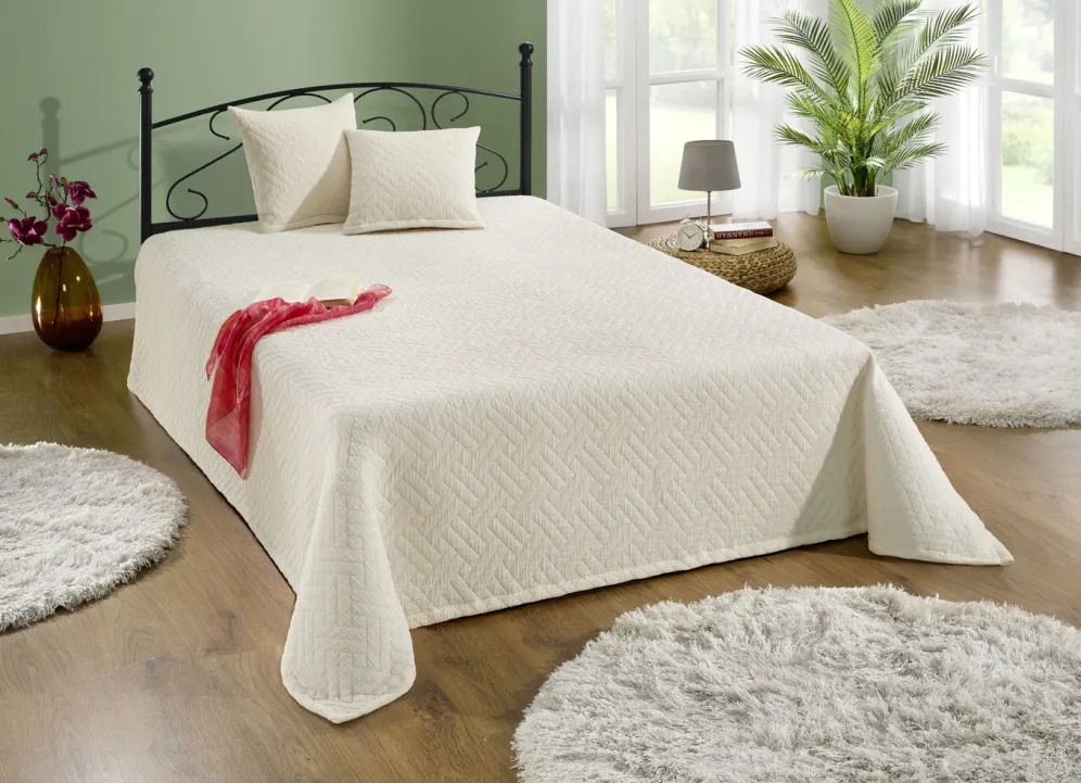 Traumhafte Tagesdecke