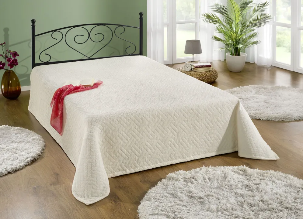 Traumhafte Tagesdecke