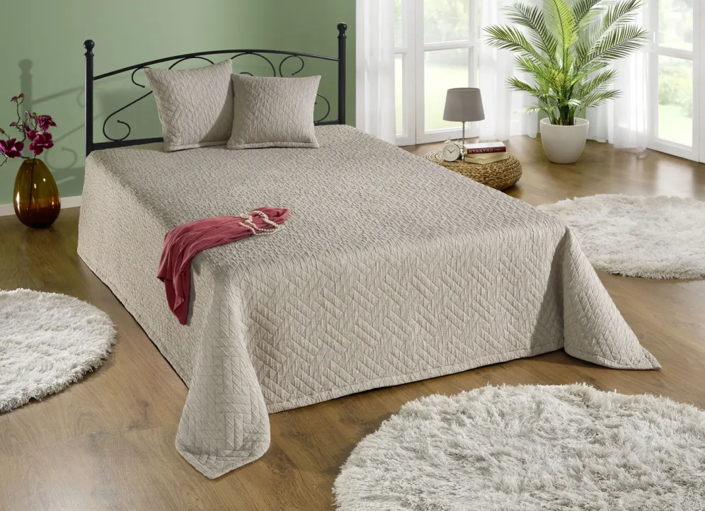 Traumhafte Tagesdecke