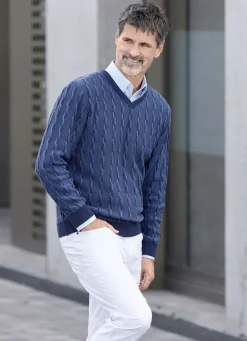 V-Pullover mit markantem Halsausschnitt in 3 Farben