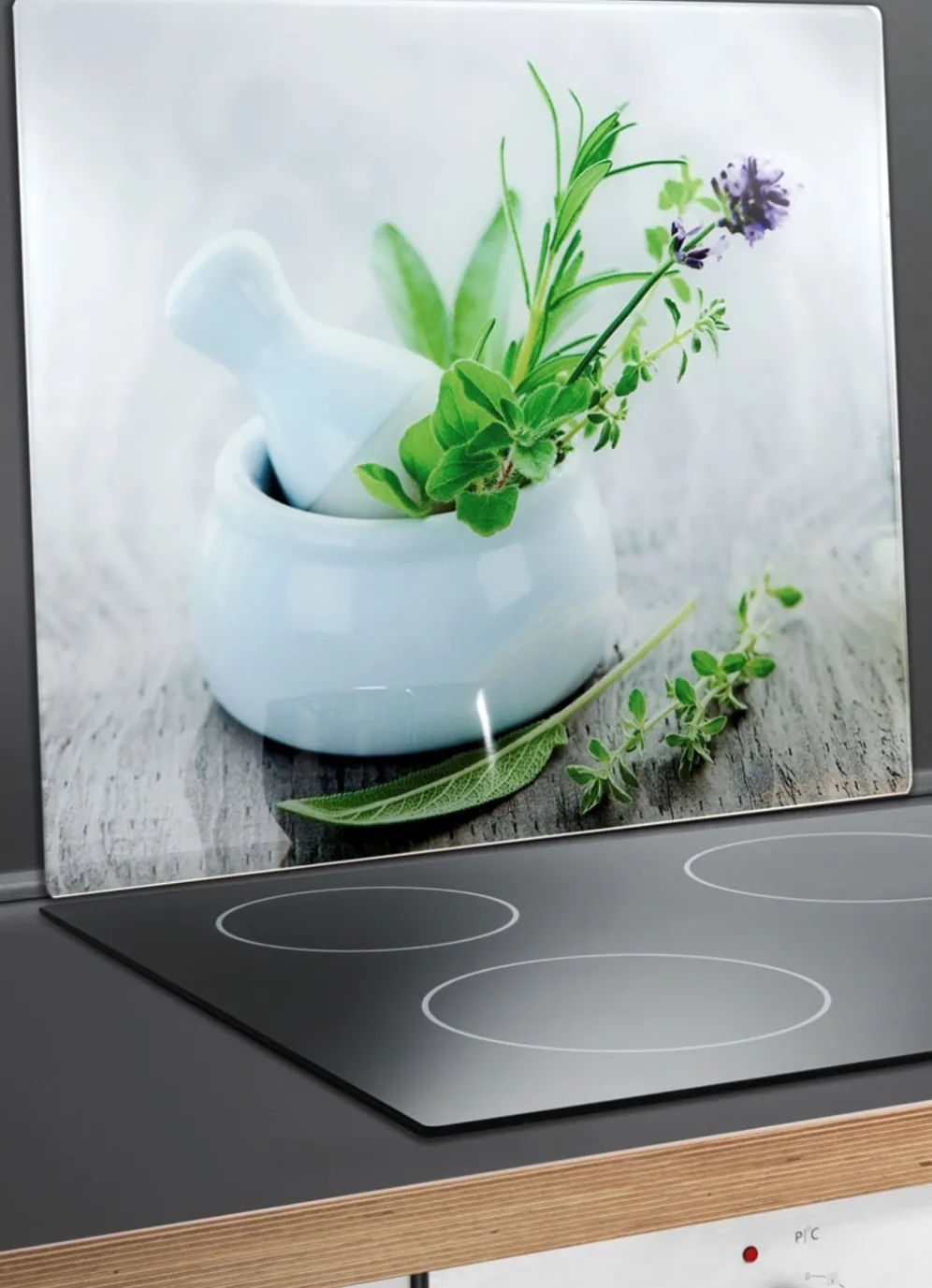 Wandblende aus Glas, Kräutergarten