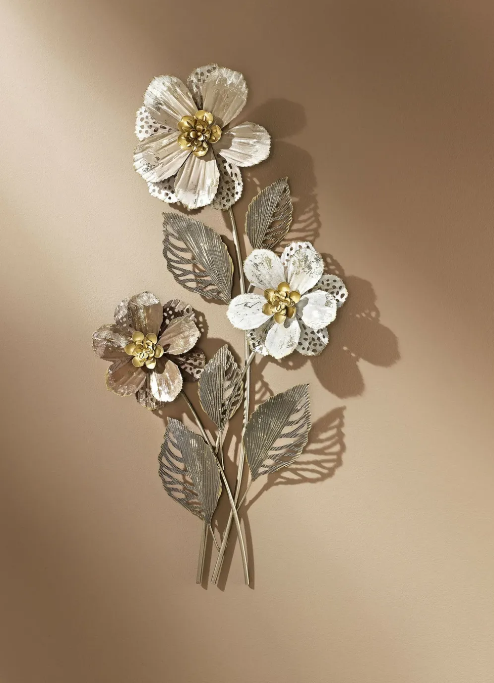 Wanddekoration aus Metall