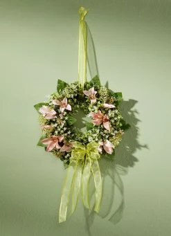 Wandkranz mit bezauberndem Textilschleifenband