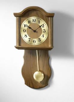 Wanduhr aus Holz mit Funkuhrwerk