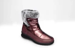 Winterstiefel mit Kunstpelzrand