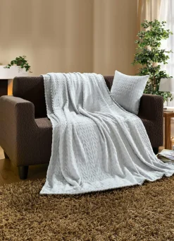 Wohndecken und Kissenbezug aus Mikrofaser-Flausch