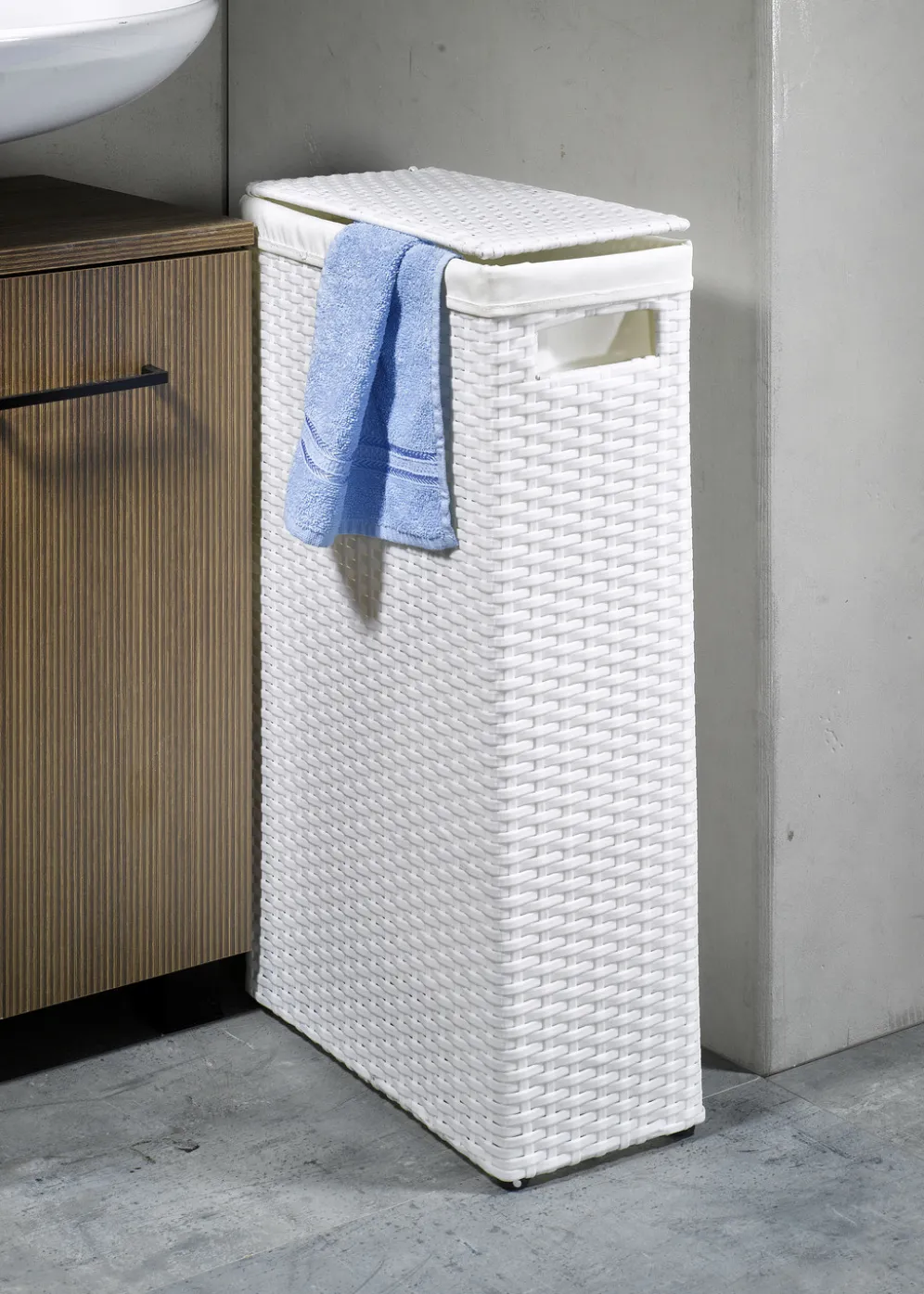 Wäschekorb mit Polyrattan-Geflecht